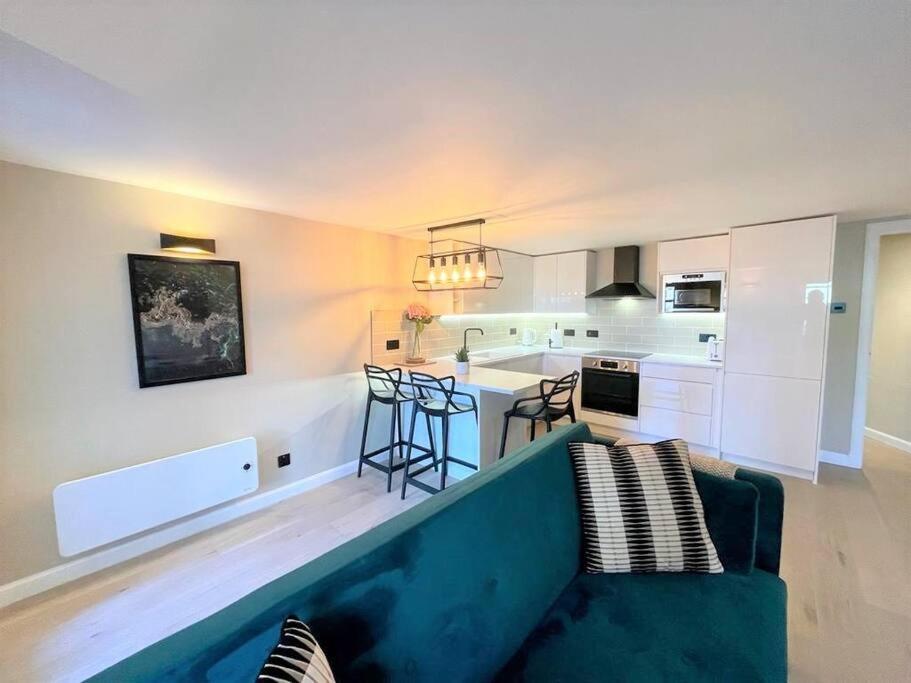 Stylish, Central And Cosy 1Bd Nr Canongate Единбург Екстериор снимка