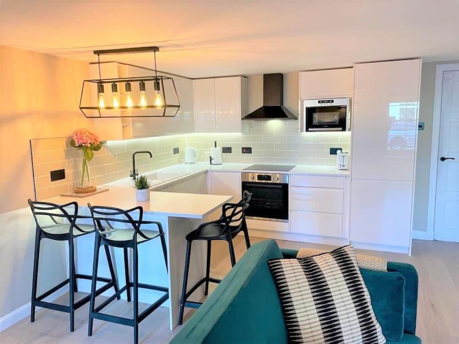 Stylish, Central And Cosy 1Bd Nr Canongate Единбург Екстериор снимка