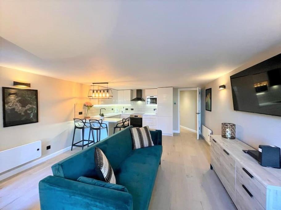 Stylish, Central And Cosy 1Bd Nr Canongate Единбург Екстериор снимка